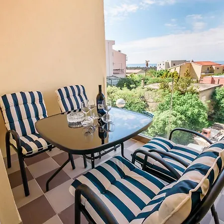 Apartments Antonella Bes Apartamento *