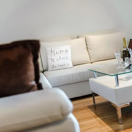 Apartamento Apartments Antonella Bes *