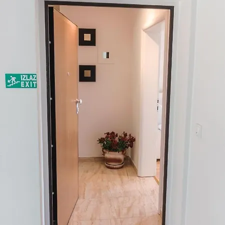 Apartamento Apartments Antonella Bes