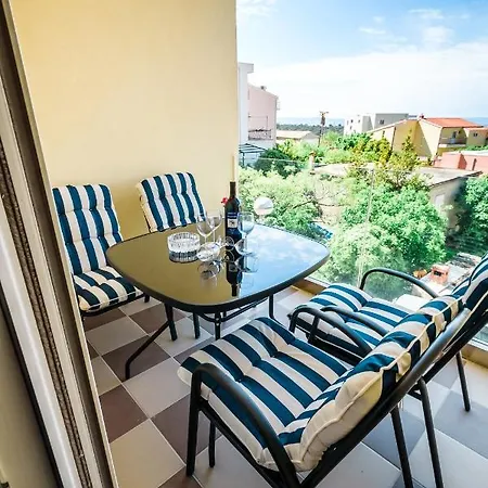 Apartments Antonella Bes Makarska