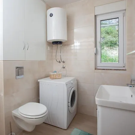 Apartamento Apartments Antonella Bes Makarska